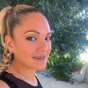 Meet your Posher, Analeiah